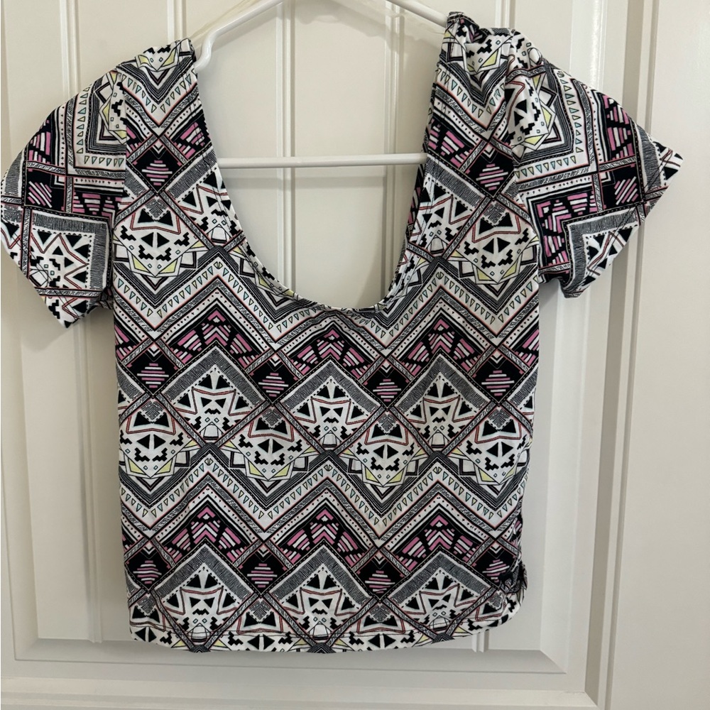 Fitted VS Pink Crop Top